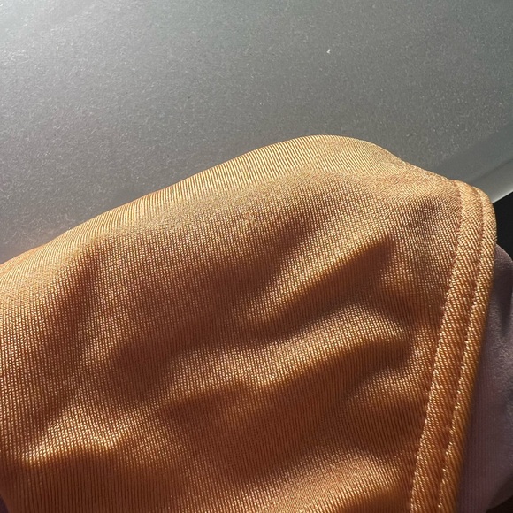 Victoria’s Secret Low Rise Bathing Suit Bottoms - (M) (Fits Like Small) - Picture 4 of 4